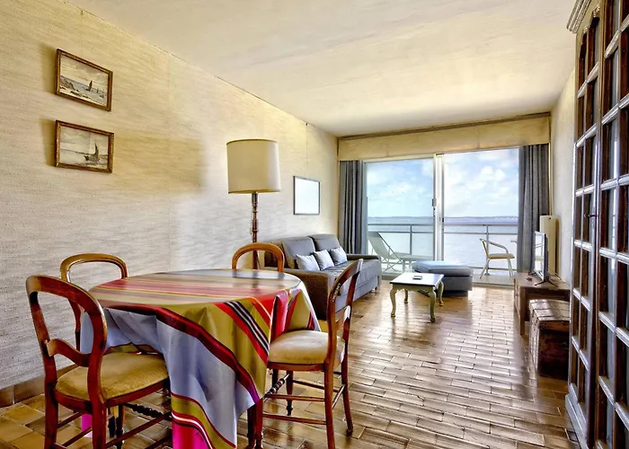 Apartment Pereire - T2 Front De Avec Balcon Et Parking - Fr-1-433-26 Arcachon